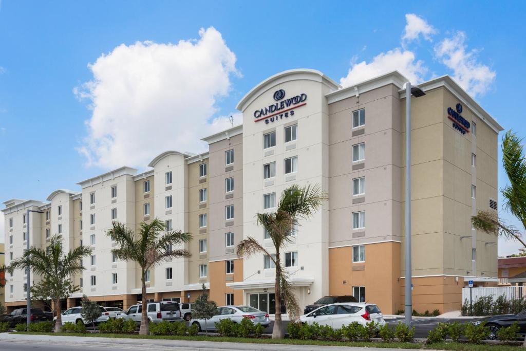 Candlewood Suites Miami Intl Airport - 36th St an IHG Hotel - main image